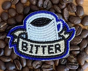 Breloques de sac brodées à la main en perles de rocaille pour femmes – Accessoires élégants en perles de rocaille - Product Image 2