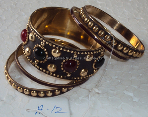 Bracelets en laiton colorés ethniques faits à la main avec incrustations nickelage mode vente en gros au prix d'usine pour les cadeaux - Product Image 1