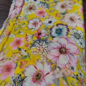 Tissu imprimé numérique 100% polyester, tissu tissé imprimé floral pour robe, chemisier, vêtement, textile en gros - Product Image 1