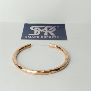 Bracelet en cuivre de meilleure qualité pour hommes et femmes Bracelet élégant fait main pour un usage quotidien Guérison Bien-être et mode traditionnelle - Product Image 5