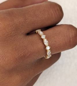 Bague de fiançailles et de mariage de luxe en or jaune massif 14 carats avec moissanite taille marquise 1 carat couleur D VVS, sertie à griffes, demi-éternité, cadeau d'anniversaire - Product Image 5