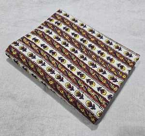 Tela estampada a mano de Jaipur, tela de algodón estampada a mano, tela india para vestidos, proveedor mayorista de tela de algodón. - Product Image 5