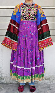 Belle conception nouvelle robe africaine kuchi costume tribal robe par WS INTERNATIONAL - Product Image 2