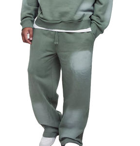 Conjunto deportivo informal con efecto lavado ácido para hombre, ideal para entrenamientos y para estar en casa, a precios bajos. - Product Image 5