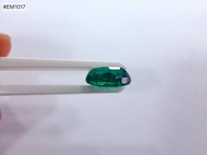 มรกตแซมเบียทรงรี 8.31 กะรัต มรกตแซมเบียทรงแปดเหลี่ยม 4.63 กะรัต คุณภาพสูง พลอยหลวม - Product Image 5