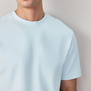 Camiseta de cuello redondo para hombre al por mayor, nueva camiseta de seda helada de verano 2026, talla grande, holgada, de manga corta, a la moda - Product Image 4