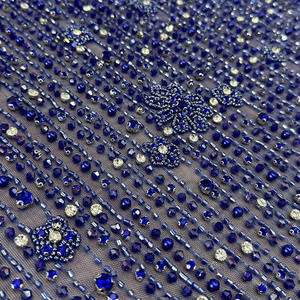 ผ้าลูกไม้ปักลายดอกไม้ประดับคริสตัลหนักสีน้ำเงินรอยัล ดีไซน์ล่าสุดปี 2026 สำหรับชุดราตรีงานพรอม - Product Image 3