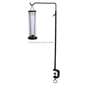 Bougeoirs élégants en métal Lanternes et bocaux Support de table Décoration de la maison pour Noël Dîner Bar et décor de fête - Product Image 1