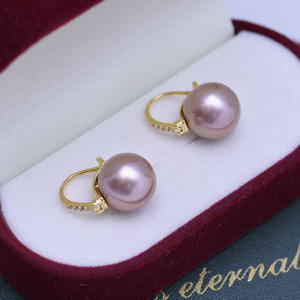 Hermosos Pendientes de Perlas Cultivadas de Agua Dulce de 9 mm, Versátiles y Lujosos, con Forma de Gota de Agua y Temperamento Elegante - Product Image 1