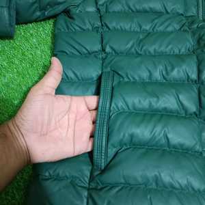 Vestes matelassées imperméables et coupe-vent de haute qualité pour hommes avec col montant et logo frontal, 100% laine, fabriquées au Pakistan, prix bas - Product Image 4