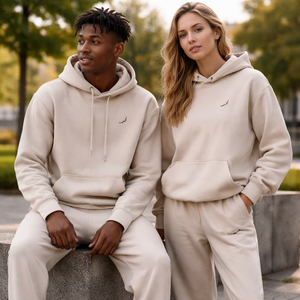 Ensemble de survêtements et de sweats à capuche personnalisés - Fournisseur en gros, ensembles de survêtements personnalisés OEM pour les entreprises de vêtements en gros - Product Image 6