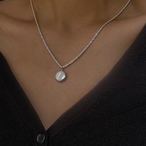 Monica's Sparkling Baroque Round Cake Ins Collarbone Chain Natural Pearl <b>Necklace</b> for <b>Friends</b> - Product Image 3