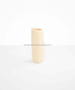 Moderno Florero de Resina Ecológico Hecho a Mano para Navidad de Kiswah Craft Uttar Pradesh para Decoración de Mesa de Sala de Estar - Product Image 3
