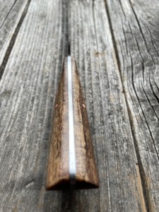 Couteau à filet moderne en acier au carbone forgé, fait main, écologique, compatible lave-vaisselle, ambidextre, 8-9,9 pouces, manche en bois et cuir - Product Image 2