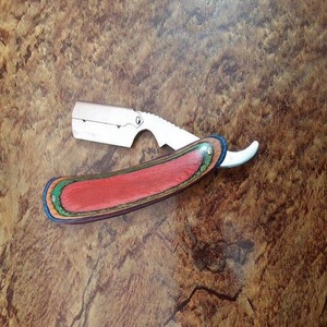 Navaja de afeitar recta profesional de acero hecha a mano con mango de madera, cuchilla de afeitar de corte directo, cuchillo de bolsillo plegable - Product Image 4