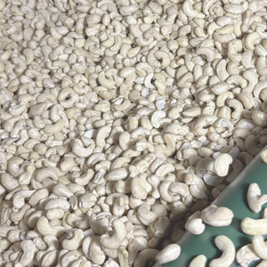 Hot Sale Roasted Cashew <b>Nuts</b> Raw Cashew <b>Nuts</b> WW180, WW240, WW320, LP, WS Cashew <b>Nuts</b> Factory Price - Product Image 1