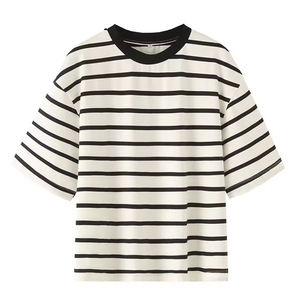 V-Neck Crop T-Shirt Women's Crew Neck Everyday Crop <b>Top</b> Women's Relaxed Fit Crop Tee Women's Boxy Fit Crop <b>Top</b> - Product Image 5