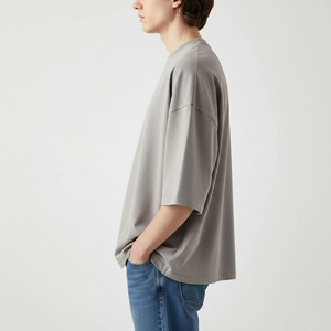 High Quality 100% Cotton Solid Color Oversize Fit Distressed Vintage T-Shirt Men Custom Screen Printed Logo Lightweight Shirt - Product Image 5