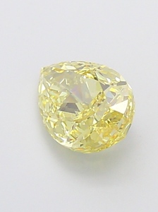Diamante Cultivado en Laboratorio con Corte Pera, Piedra Suelta, Color Amarillo Intenso VS1, Certificado IGI, Corazones Personalizados para Joyería - Product Image 3