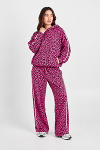Ensemble de survêtement premium 2 pièces pour femme, imprimé léopard rose, avec sweat à capuche court et pantalon de jogging contrastant, style streetwear décontracté - Product Image 5