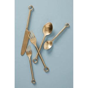 Ensemble de couverts de cuillère de fourchette de couteau occidental populaire fait à la main avec la poignée en bambou argentée de conception - Product Image 5