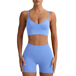 Conjunto Deportivo Seamless para Mujer al por Mayor Personalizado: Sujetador Deportivo y Shorts de Cintura Alta para Fitness, Yoga y Entrenamiento - Ropa Deportiva Elástica - Product Image 4