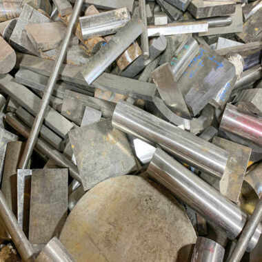 Industrial Titanium Scrap Tubes - Recyclable Raw Material for Alloy Production For Sale