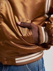 Veste en satin 100% authentique avec tissu en toile et logo sur le devant pour homme, chaude et confortable pour l'hiver - Product Image 5