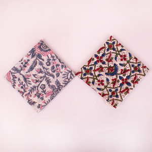 Bandana carré en coton imprimé à la main Craftjaipur, motif floral bohème – Accessoire capillaire respirant et doux pour la peau, idéal pour les femmes en extérieur - Product Image 1