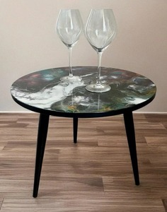 โต๊ะเรซิ่นอีพ็อกซี่ลายไม้วอลนัท โต๊ะรับประทานอาหารริเวอร์รีสตอร์แนท์ ท็อปโต๊ะไม้สีม่วง ท็อปโต๊ะเรซิ่นอีพ็อกซี่สีม่วง - Product Image 5