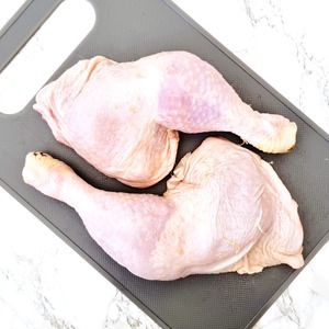 Cuisses de poulet surgelées riches en protéines, sélection de volailles pour les achats en gros et les commandes de distributeurs étrangers - Product Image 1