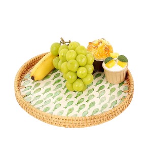 Bandeja Artesanal de Ratán con Incrustaciones de Conchas para Decoración de Interiores - Product Image 3