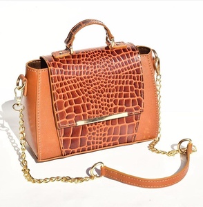 Luxury Quality Genuine Leather Handmade Crossbody <b>Bag</b> With <b>Long</b> Strap Sling <b>Bag</b> Top Indian Supplier Manufacturer - Product Image 6