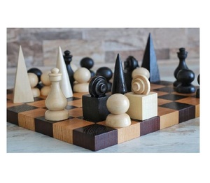 Jeu d'échecs en bois massif de qualité supérieure, pièces d'échecs géométriques nordiques modernes, grand jeu d'échecs en bois personnalisé pour adultes et enfants - Product Image 4