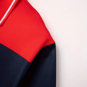 เสื้อโปโลผู้ชายไซส์ใหญ่ ระบายอากาศได้ดี ลายทางสีสันสดใส  พร้อมปักโลโก้ตามสั่ง  แขนสั้น  ผ้าถัก  สีน้ำเงิน แดง ขาว - Product Image 4