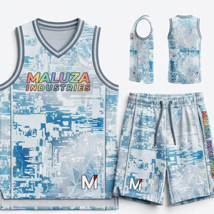 Uniforme de Baloncesto Sublimado Avanzado, Conjunto de Camiseta y Pantalones Cortos de Baloncesto Reversibles Personalizados, para Competencia Profesional de Equipos - Product Image 1