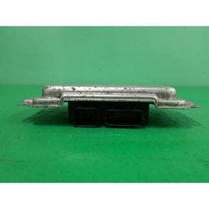 300 ECU y Módulos de Computación Usados 04692230AG - Product Image 3