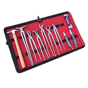 Kit complet de soins des sabots de cheval avec marteau en acier, outil de retrait de clous, pince à sabots et écarteur de fer à cheval - Product Image 1