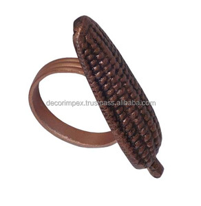 Anneau de serviette en argent pour table à manger fabriqué en inde fournisseur anneaux de serviette faits à la main anneau de papier pour table fabriqué en inde fournisseur - Product Image 3