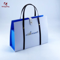 Boîte d'emballage rigide pliable haut de gamme avec logo personnalisé, poignée et doublure en satin pour perruques, extensions de cheveux, crèmes pour le visage et emballages cadeaux