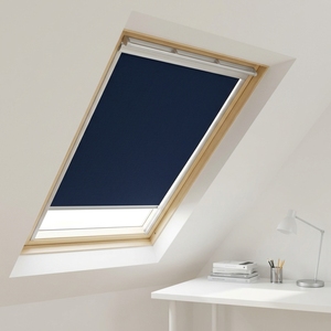Store enrouleur intégré pour fenêtre de toit, tissu occultant anti-UV, design moderne, contrôle de la lumière pour cadre Velux - Product Image 4