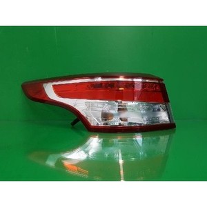 ไฟท้ายด้านซ้ายที่ใช้แล้ว รุ่น 266554335R - Product Image 1