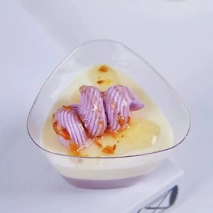 แก้วใสทรงสามเหลี่ยมแบบหนาพิเศษ 175 มล. สำหรับของหวานและขนมหวานในงานปาร์ตี้ ผลไม้ ครีม พาร์เฟต์ และมูส สำหรับงานอีเว้นท์ต่างๆ - Product Image 1