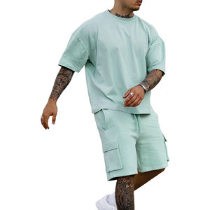 Ensembles d'été respirants en tissu gaufré, grande taille, deux pièces, comprenant un t-shirt à manches courtes et un short cargo - Product Image 1