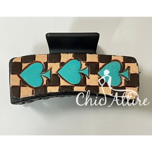 Pince à cheveux florale en cuir de vachette véritable, style bohème western, gravée à la main, accessoire pour cheveux pour femme, cadeau boutique - Product Image 1