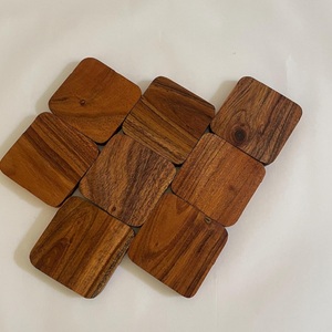 Sous-verre artisanal de style bohème en bois et résine, de qualité supérieure, éco-responsable, finition résine lisse, personnalisable pour la décoration - Product Image 2