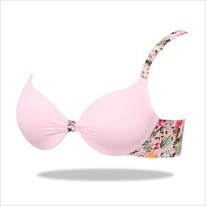 Soutiens-gorge de sport légers à maintien élevé pour femmes avec logo frontal - Extensibilité quadridirectionnelle pour les modes de vie actifs et l'entraînement physique - Product Image 6