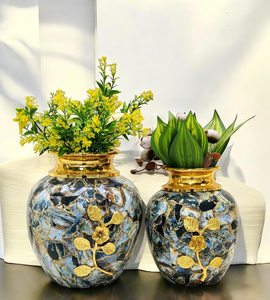 Vases en métal de décoration d'intérieur haut de gamme, vases de sol, vases de table, accessoires de décoration d'intérieur, design élégant, ODM disponible, vente en gros - Product Image 1