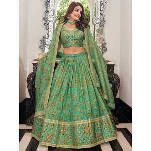 Lehenga Choli en organza imprimé floral vert attrayant, semi-cousu, vêtements Zeel, tenue Mehendi - Product Image 6
