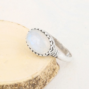 Anillo de piedra lunar arcoíris chapado en oro de plata 925 hecho a mano, piedra de nacimiento de junio, anillo de piedras preciosas vintage bohemio para mujer - Product Image 4